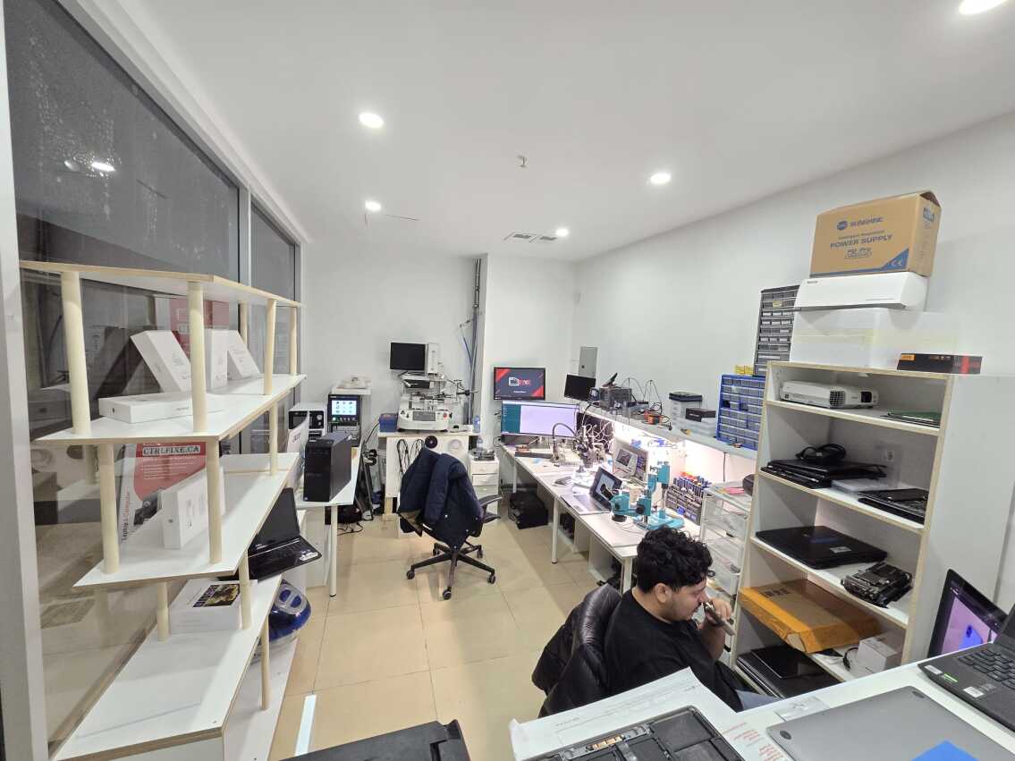 repair iphone, mobile, laptop in ontario